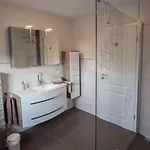 Am Iberg 20, 아파트